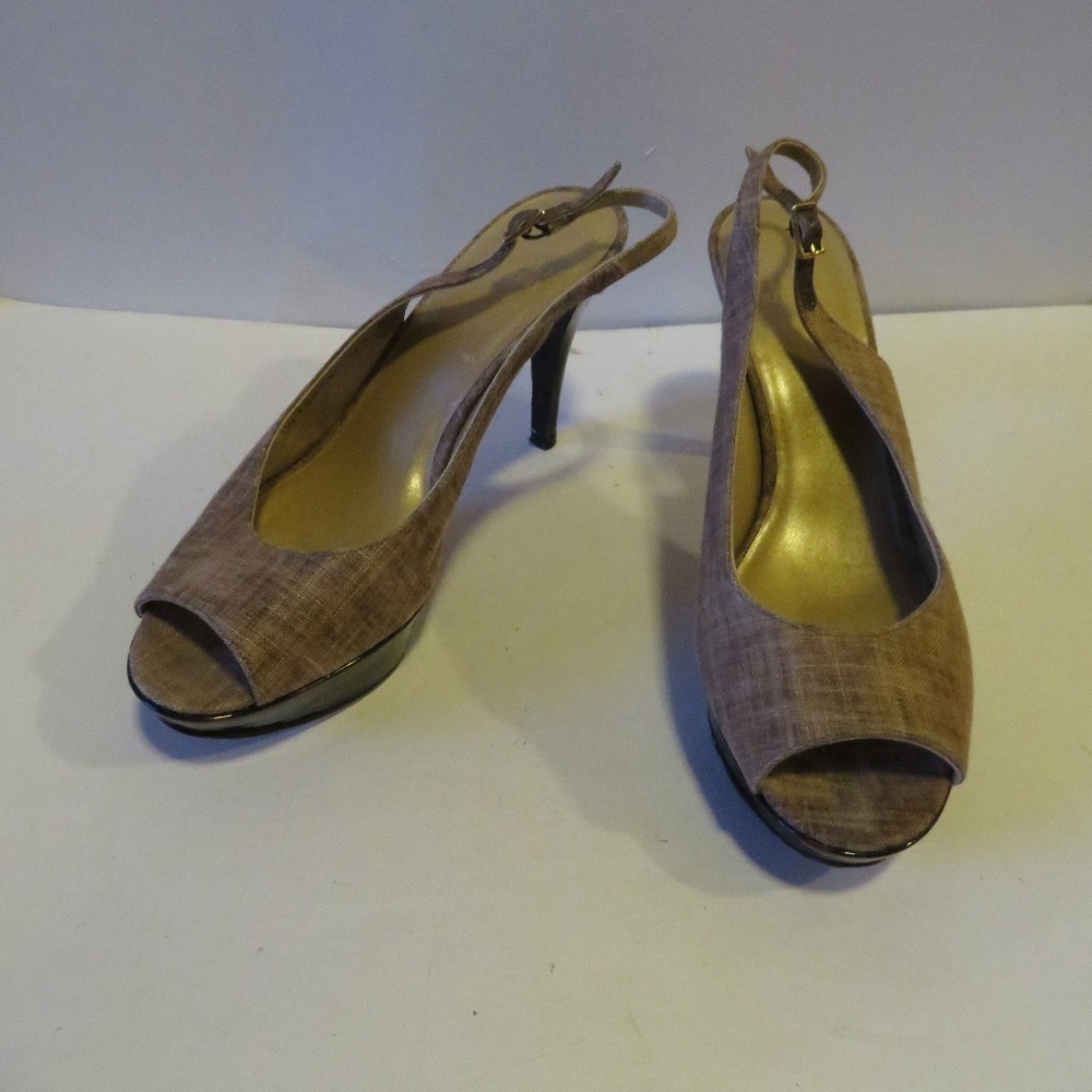 Stuart Weitzman Tan Canvas Open-Toe Heels 7.5 - image 1